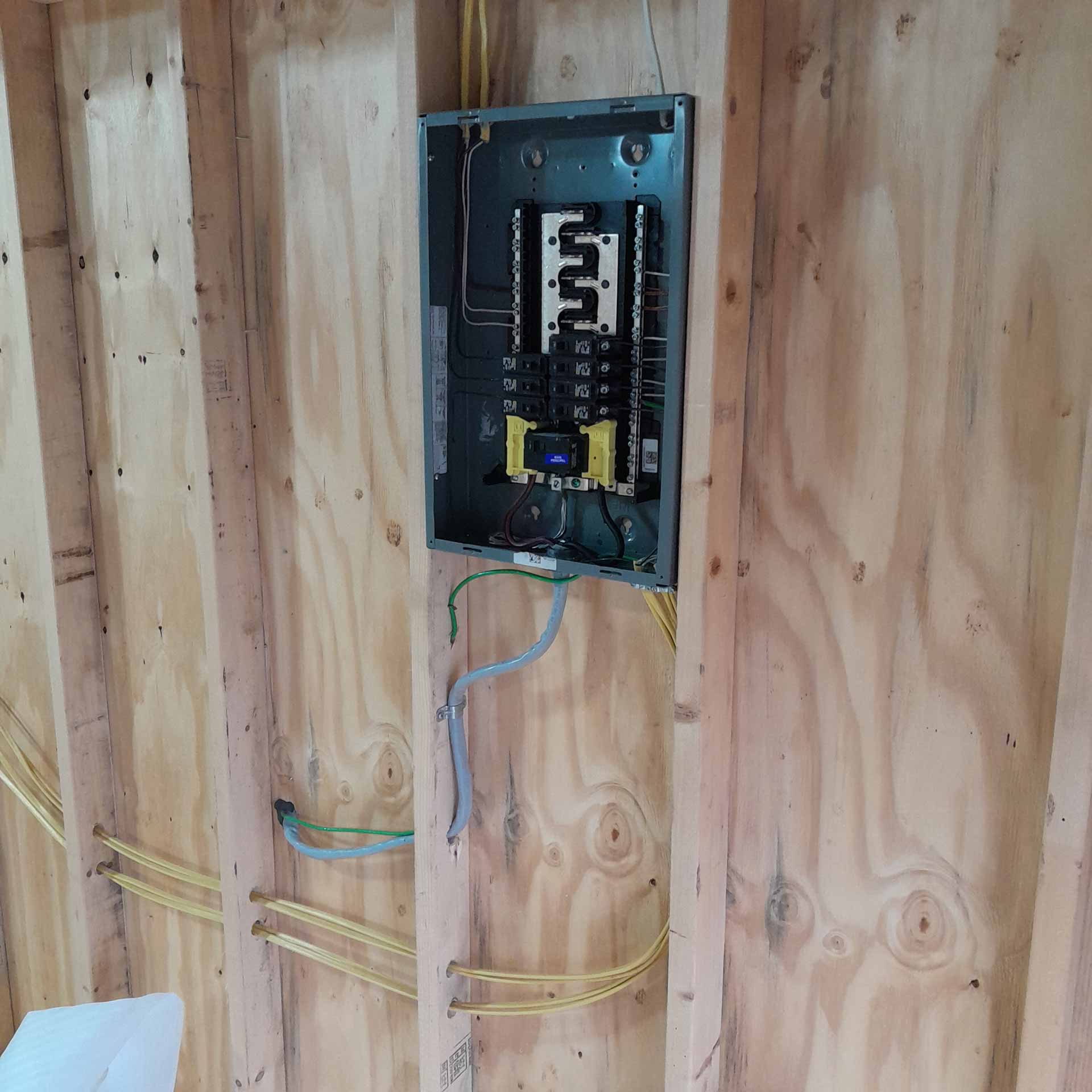 Estevez Electric LLC Electrical Services and Emergency Electrician